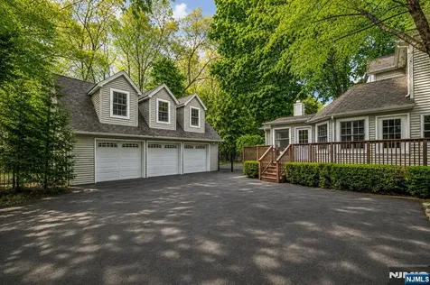 63 Park Avenue Wyckoff NJ 07481