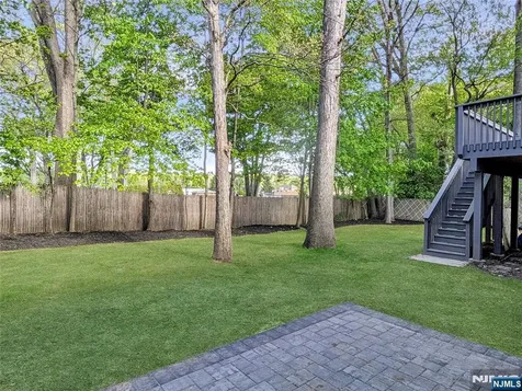 68 5th Street Cresskill NJ 07626