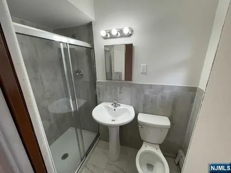1542 10th Street Fort Lee NJ 07024