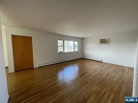 1542 10th Street Fort Lee NJ 07024