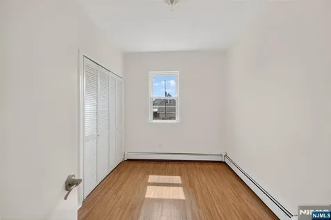 113 Wood Street Garfield NJ 07026