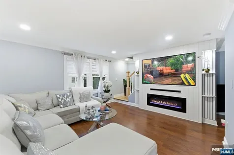 80 Summer Street Passaic NJ 07055