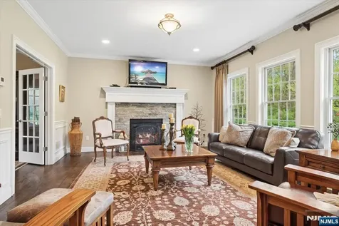 8 Forest Drive Mendham Borough NJ 07945