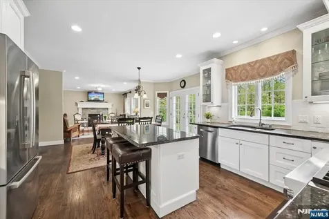 8 Forest Drive Mendham Borough NJ 07945