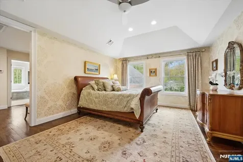 8 Forest Drive Mendham Borough NJ 07945