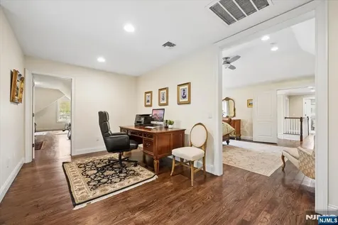 8 Forest Drive Mendham Borough NJ 07945