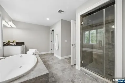 8 Forest Drive Mendham Borough NJ 07945