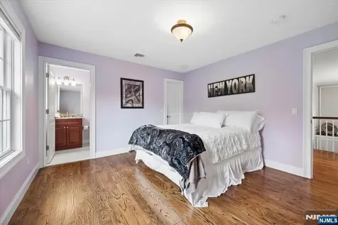 8 Forest Drive Mendham Borough NJ 07945