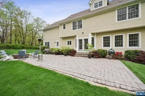 8 Forest Drive Mendham Borough NJ 07945