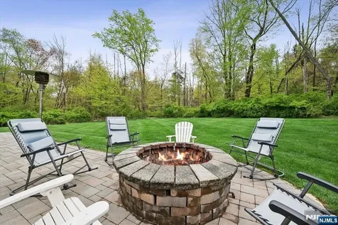 8 Forest Drive Mendham Borough NJ 07945