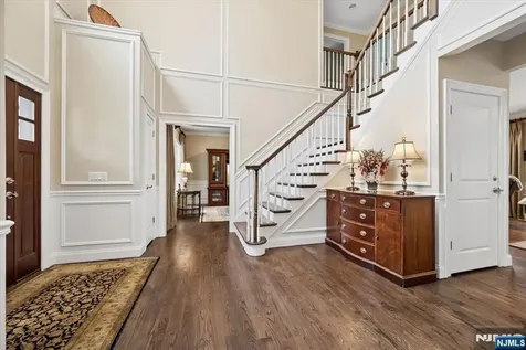 8 Forest Drive Mendham Borough NJ 07945