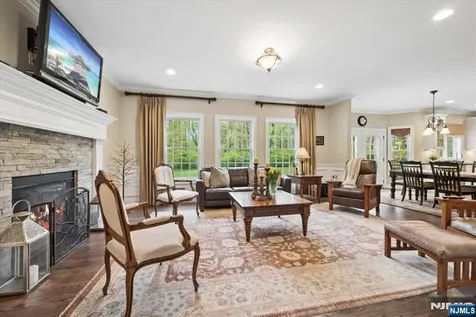 8 Forest Drive Mendham Borough NJ 07945
