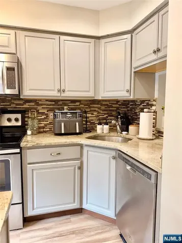 528 Upperway Wharton Borough NJ 07885