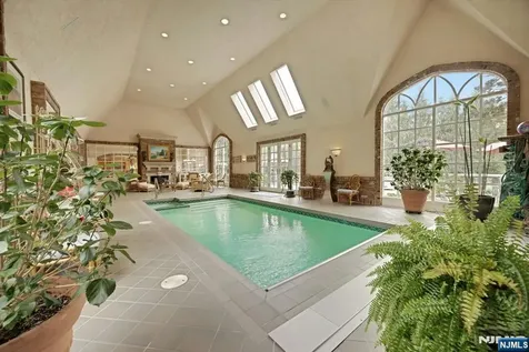 1055 High Mountain Road Franklin Lakes NJ 07417