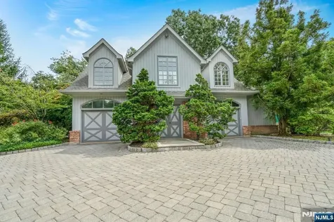 1055 High Mountain Road Franklin Lakes NJ 07417