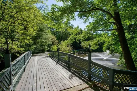1055 High Mountain Road Franklin Lakes NJ 07417