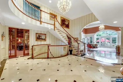 1055 High Mountain Road Franklin Lakes NJ 07417