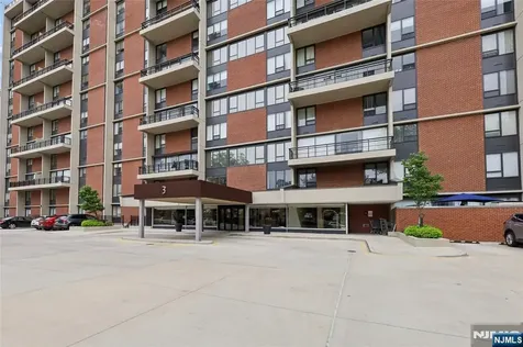 3 Horizon Road Fort Lee NJ 07024