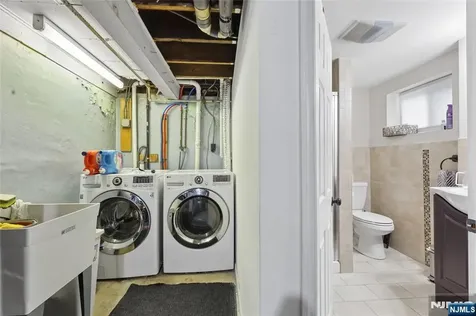 147 Terhune Avenue Passaic NJ 07055