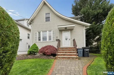 147 Terhune Avenue Passaic NJ 07055