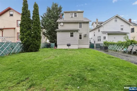 147 Terhune Avenue Passaic NJ 07055