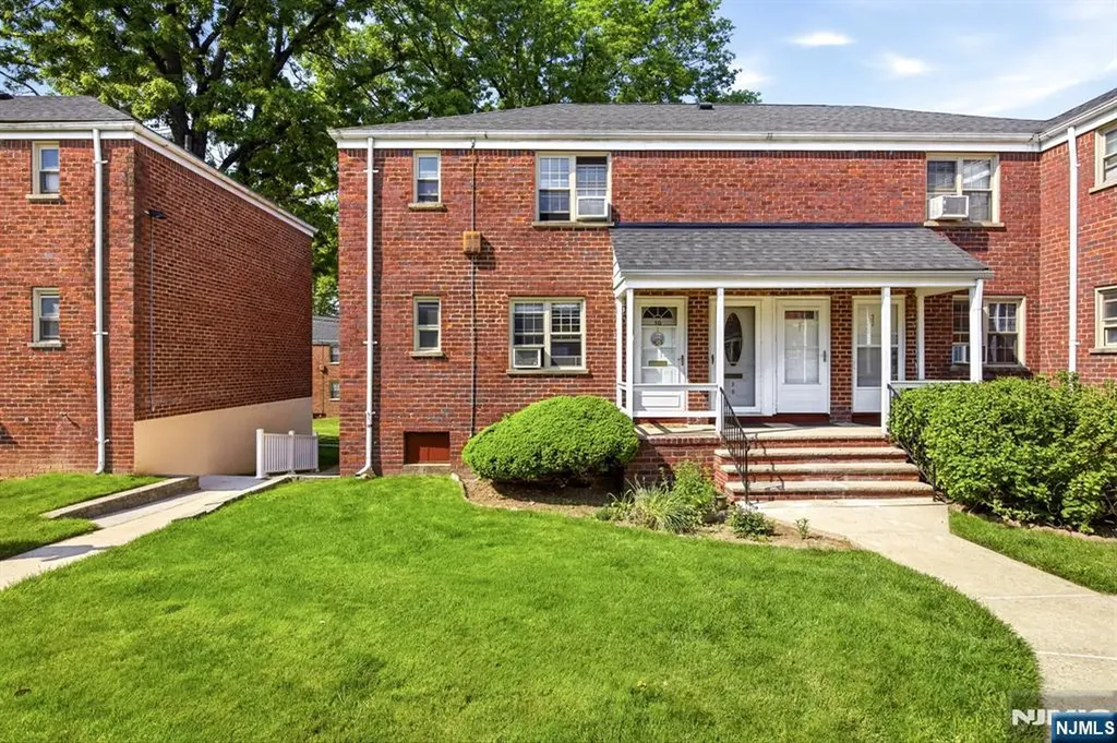 1241 Anderson Fort Lee NJ 07024