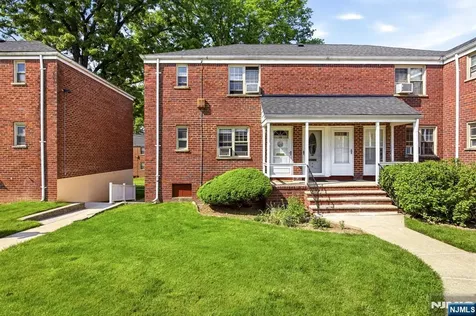 1241 Anderson Fort Lee NJ 07024