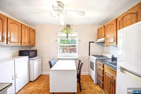 1241 Anderson Fort Lee NJ 07024