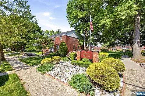 1241 Anderson Fort Lee NJ 07024