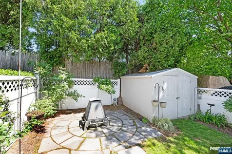 154 Milton Avenue Nutley NJ 07110