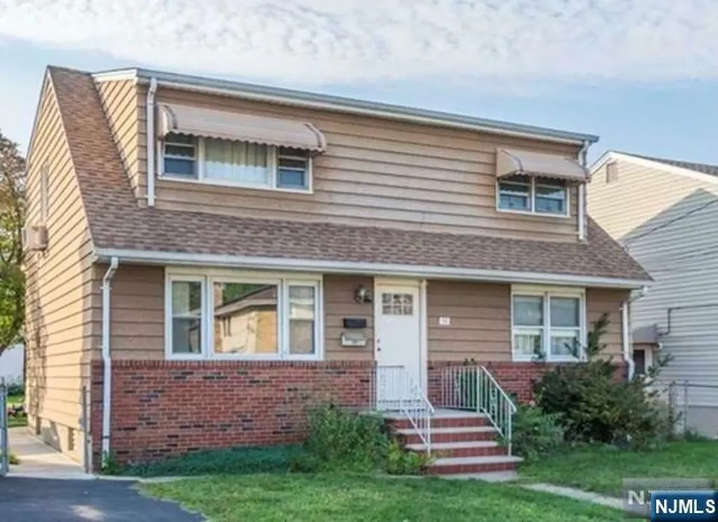 15 Bernice Place Lodi NJ 07644
