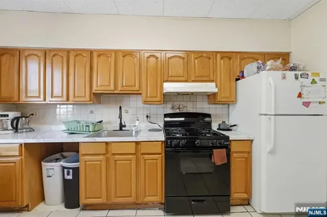 1507 Kerrigan Avenue Union City NJ 07087