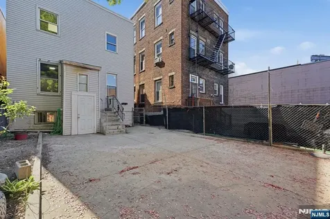 1507 Kerrigan Avenue Union City NJ 07087