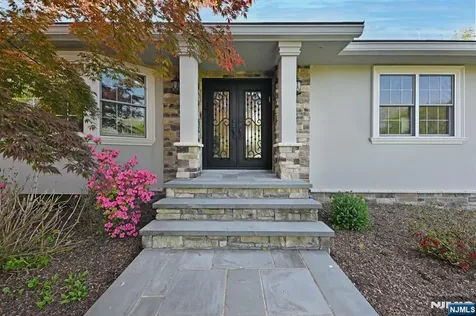 40 Plymouth Road Hillsdale NJ 07642