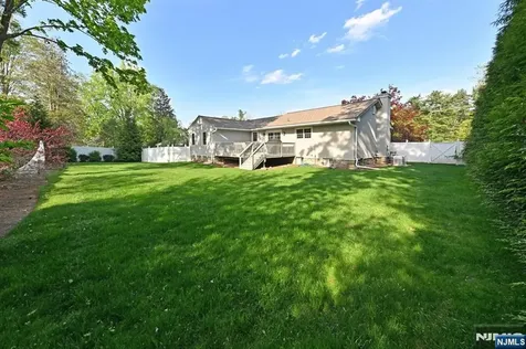 40 Plymouth Road Hillsdale NJ 07642