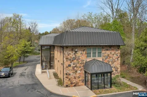 450 Hamburg Turnpike Wayne NJ 07470