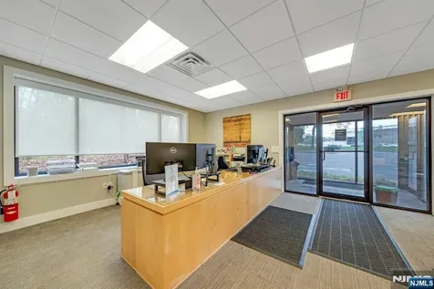 450 Hamburg Turnpike Wayne NJ 07470