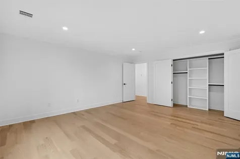 22 Northwood Avenue Demarest NJ 07627