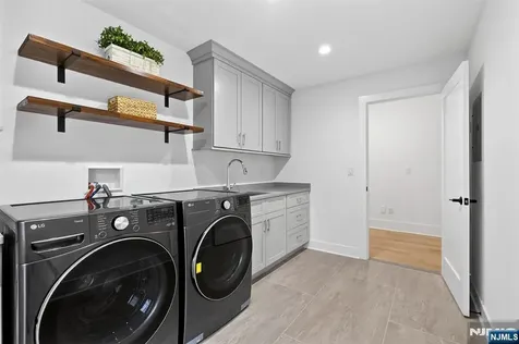 22 Northwood Avenue Demarest NJ 07627
