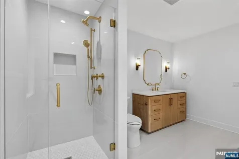 22 Northwood Avenue Demarest NJ 07627
