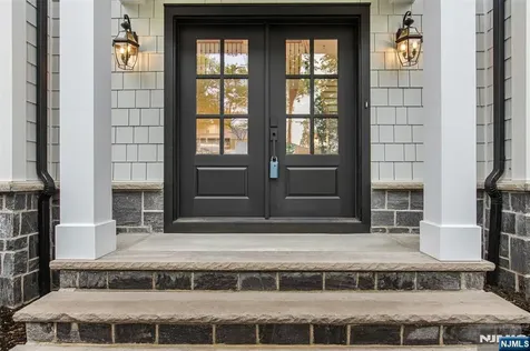 22 Northwood Avenue Demarest NJ 07627
