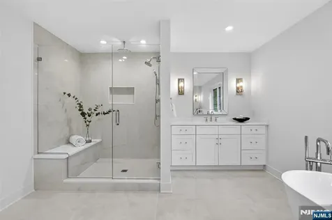 22 Northwood Avenue Demarest NJ 07627
