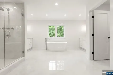 22 Northwood Avenue Demarest NJ 07627