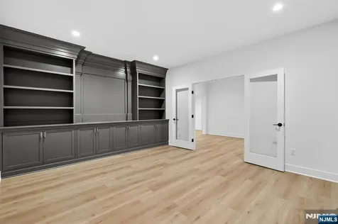 22 Northwood Avenue Demarest NJ 07627