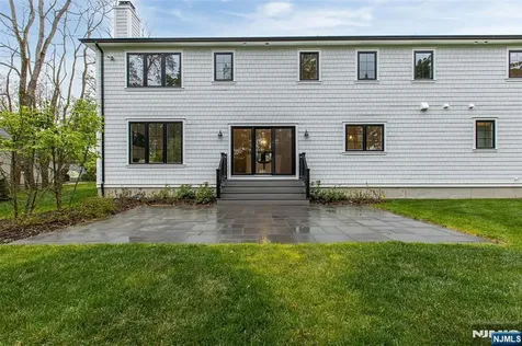 22 Northwood Avenue Demarest NJ 07627
