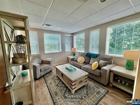 600 Godwin Avenue Midland Park NJ 07432