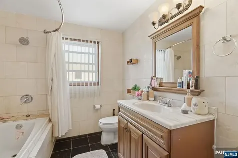 145 Sheridan Avenue Roselle Park NJ 07204