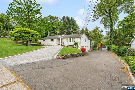 210 Alps Road Wayne NJ 07470