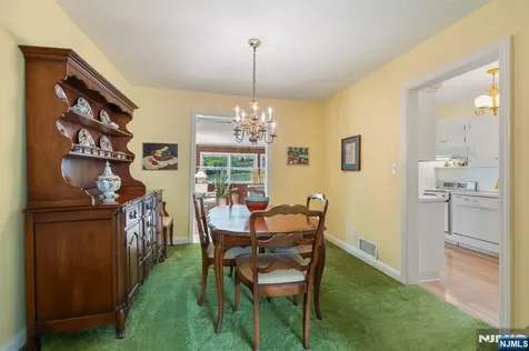 46 Kenmore Place Glen Rock NJ 07452