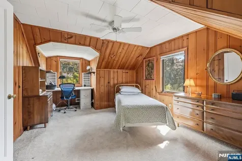 46 Kenmore Place Glen Rock NJ 07452